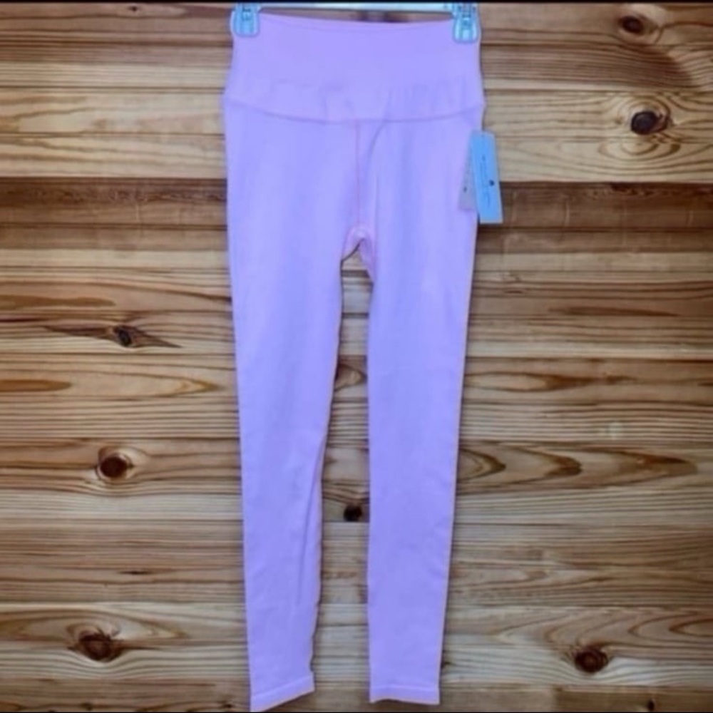 Spiritual Gangster NEW Love sculpt light pink Leggings medium / large